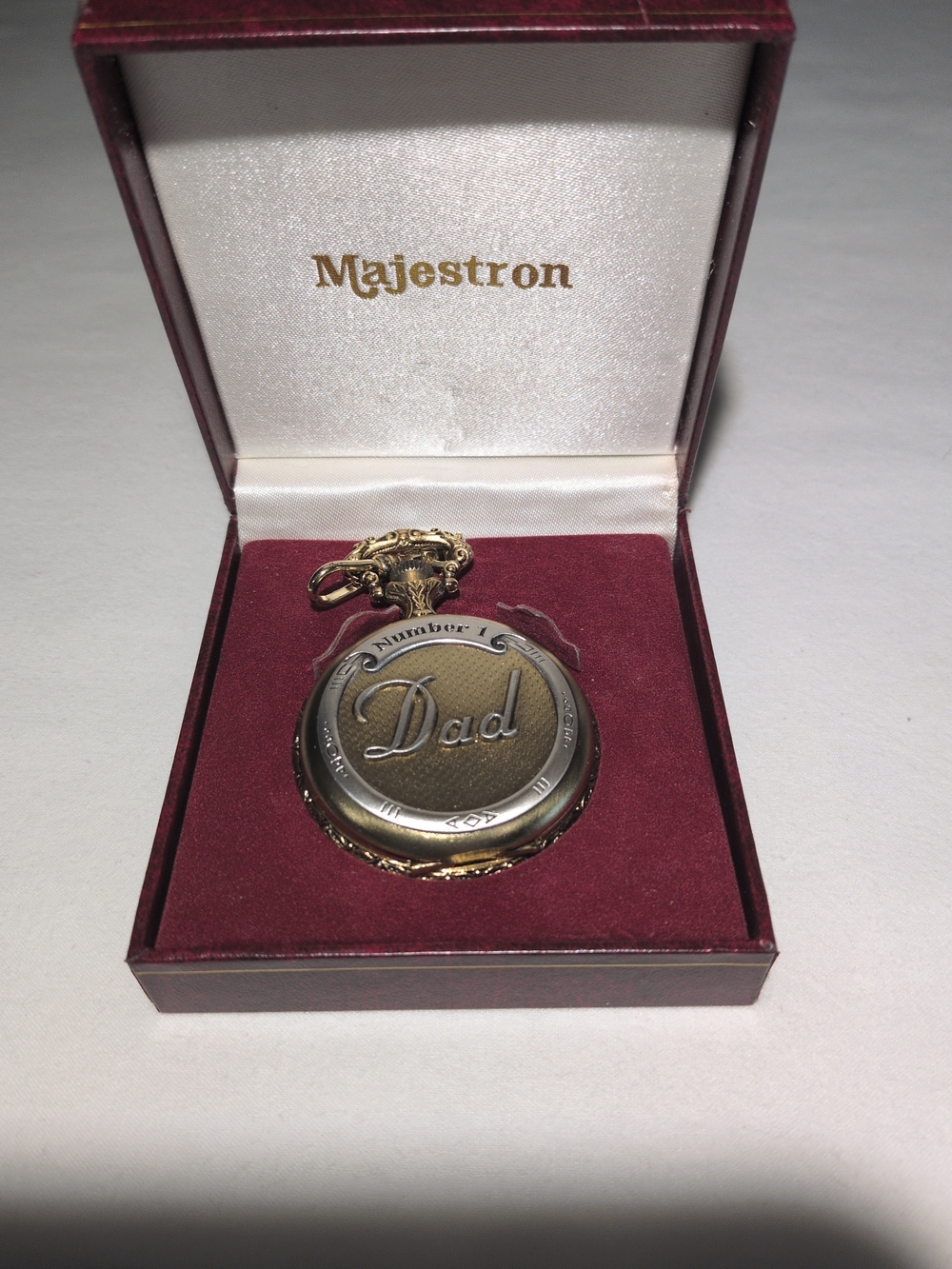 Vintage Majestron Gold-Tone 'Dad' Pocket Watch - Classic Men's Accessory